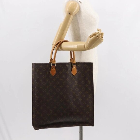 LOUIS VUITTON Monogram Sac Plat Hand Bag M51140 LV Auth 119041